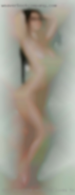 Very discrete sexy and loves to please in Bowling Green Ohio.